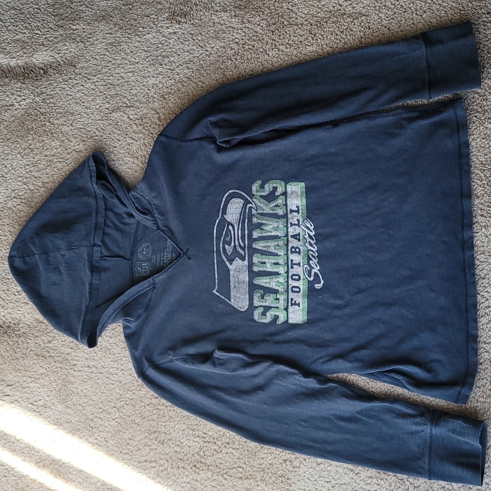 NFL Seahawks Long Sleeve Tee w/hood, Size Medium, Color Blue